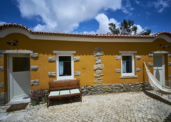 Sparrow Nest * Sintra